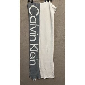 Calvin Klein Gray And Ivory Throw Blanket 40 X 62 Cotton Blend